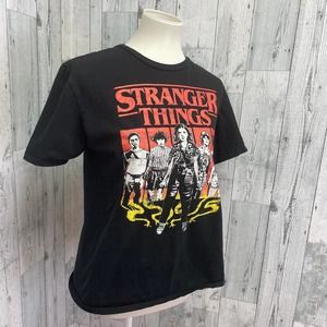 Netflix Stranger Things Womens Medium Cotton Short Sleeve Crew Neck Tee Shirt